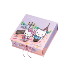 Hello Kitty戀巴黎-悸動正方單層禮盒(不含運)(單筆運費$150)